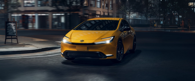 ▲新一代 Corolla Cross 延续现行车型轮廓，但换上 Prius 式 C 字形日行灯成最大亮点。