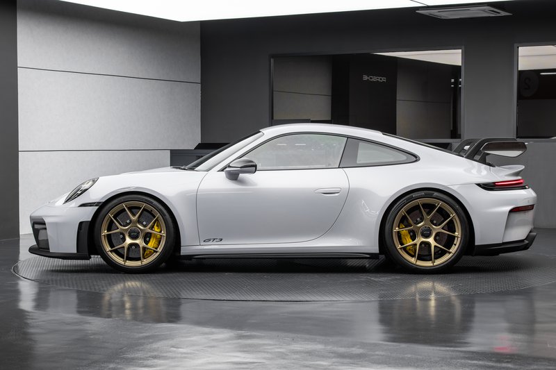 20250929_Porsche 911 GT3_02.jpg