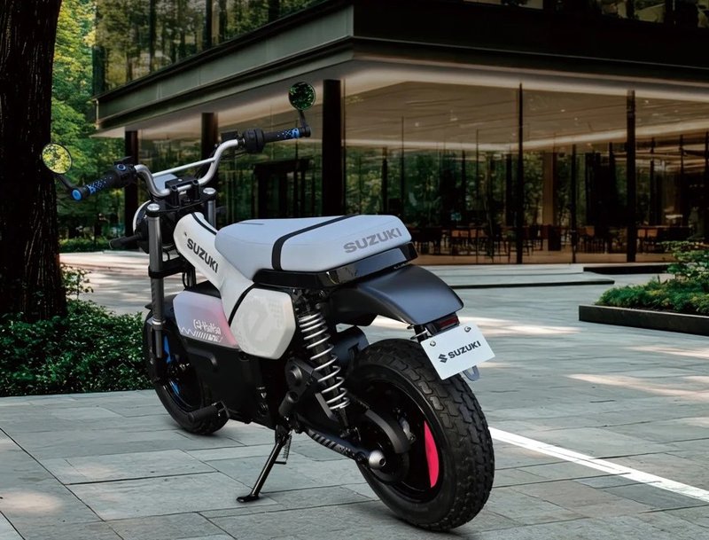 20251012 Suzuki e VanVan_05.jpg