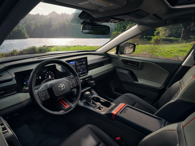 20251014-TOYOTA- (6).png