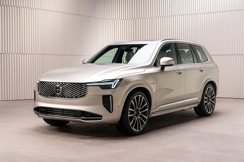 20251022_Volvo 2026_New XC90_01.jpg