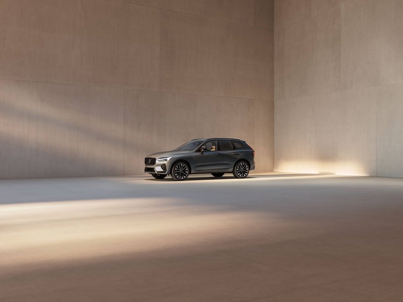20251022_Volvo 2026_XC60.jpg