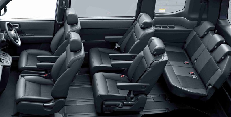 20251226 Honda StepWGN -3.jpg