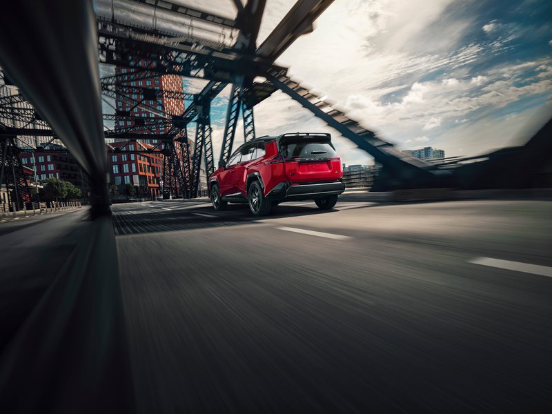 2026-Toyota-RAV4-PHEV_GRSport_0013.jpg