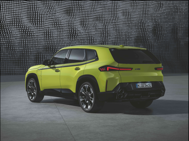 240216_BMW XM 50e 02.png