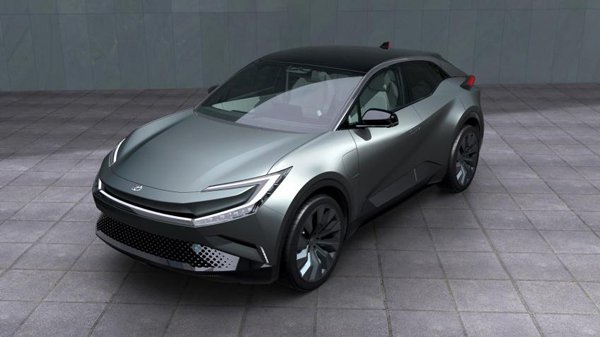 5▲Toyota bZ Compact SUV低趴紧凑的造型,预期将命名为bZ3X。