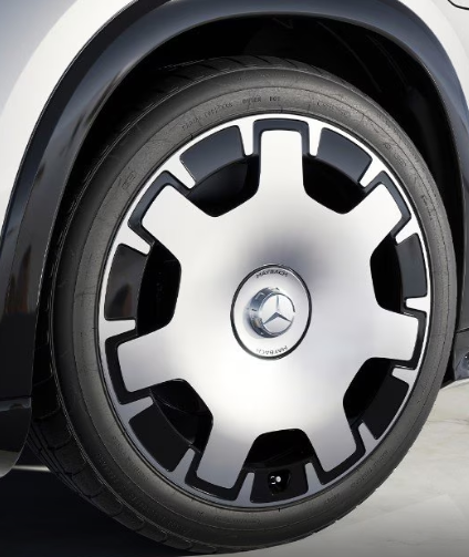 2604Maybach EQS SUV 3.png
