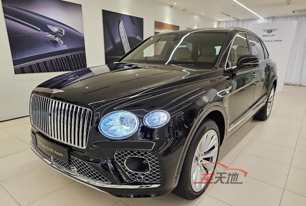 Bentley-Bentayga-EWB-Azure-08.jpg