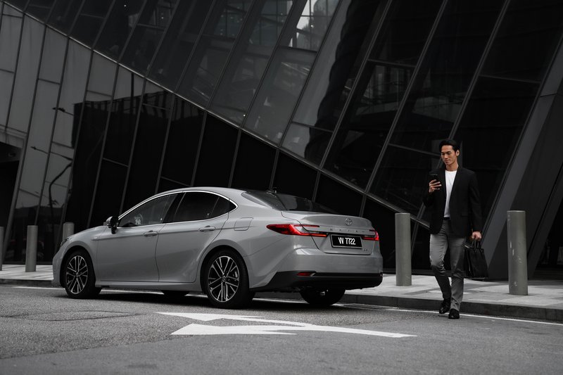 Camry HEV 3.jpg