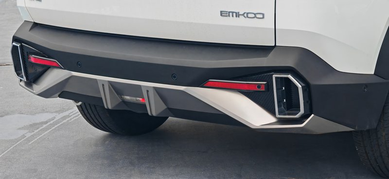 Emkoo-Exhaust.jpg