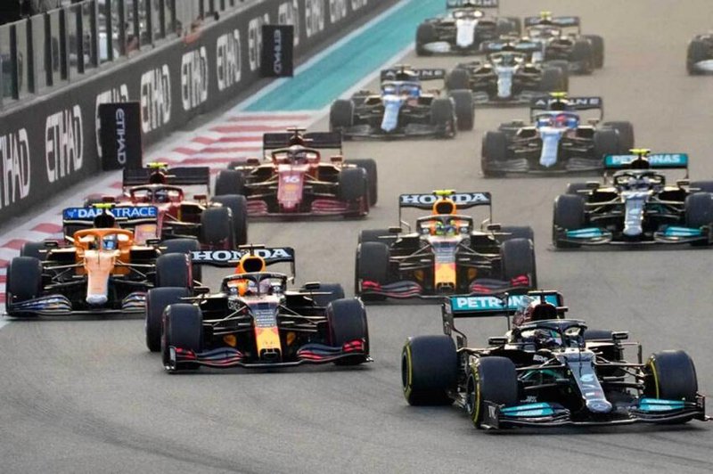 F1不让俄罗斯“玩” 取消俄站赛事