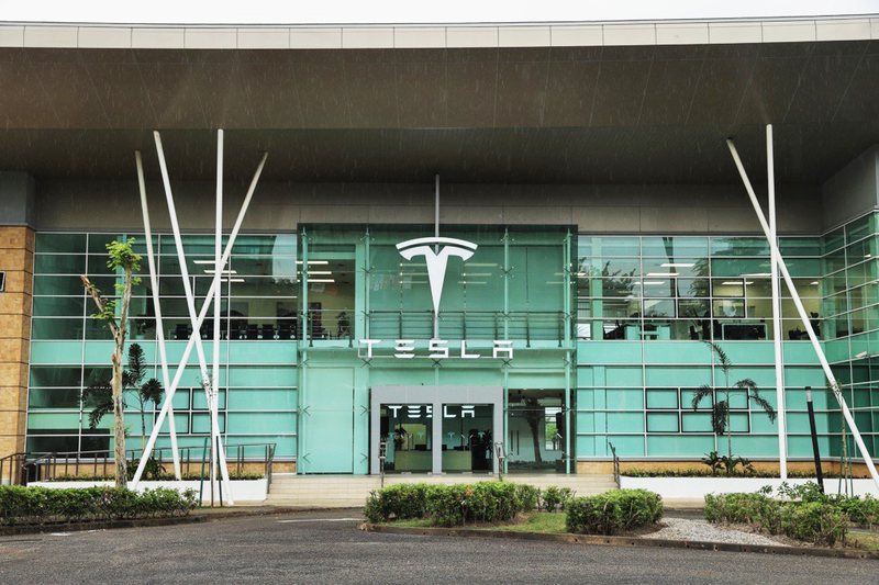 ▲地点在赛城的全马首家特斯拉（Tesla）体验中心今日起正式对外开放。