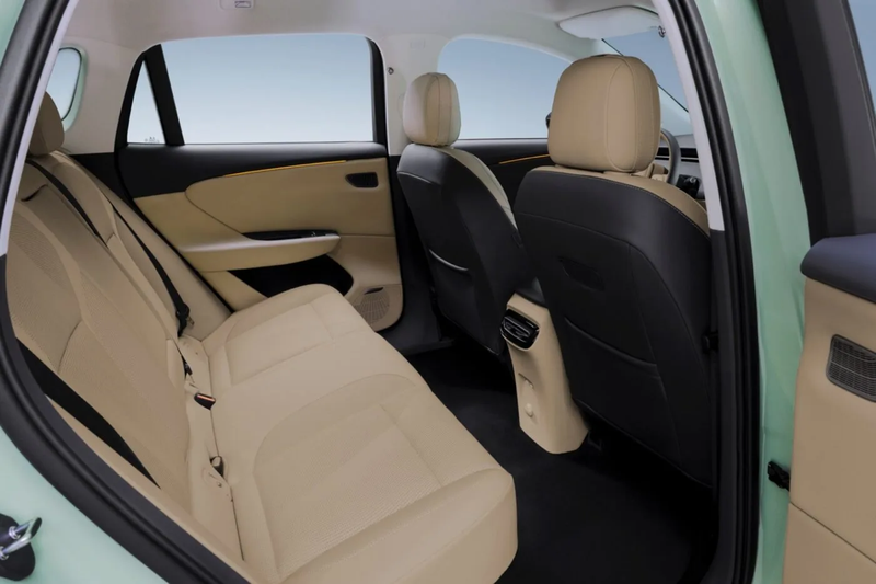 Hongqi250925D.png