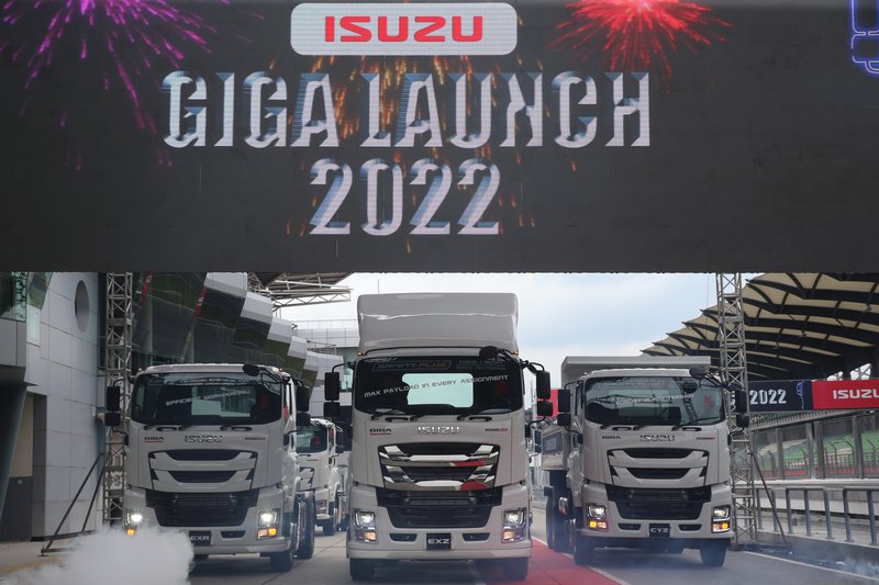 IsuzuGIGA_03