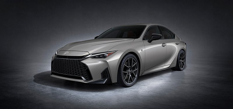 LEXUS IS_1190925_A.jpg