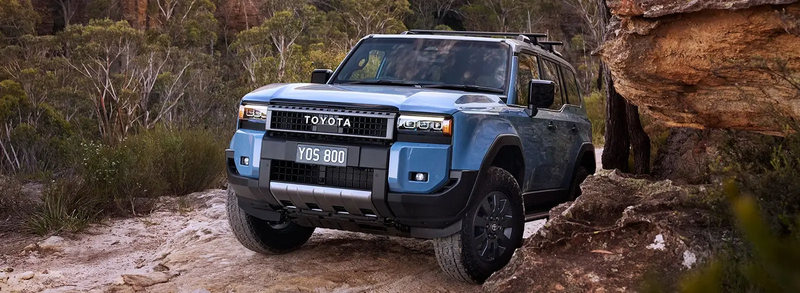 ▲Toyota 在 Land Cruiser Prado 与 HiLux 上导入 48V 轻油电系统,并以“V Active”命名,刻意区隔于混合动力,避免市场混淆。