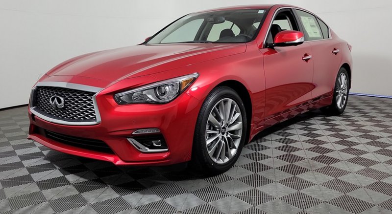 Le-infiniti-q50.jpg