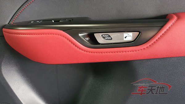 Lexus-NX350-F-Sport_20220512_122902a.jpg