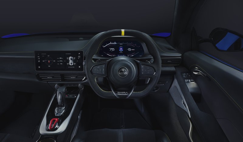 Lotus Emira image-2_2000px.jpg