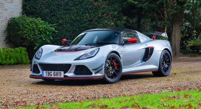 Lotus Exige Sport 380 Front Three Quarter 2.jpg