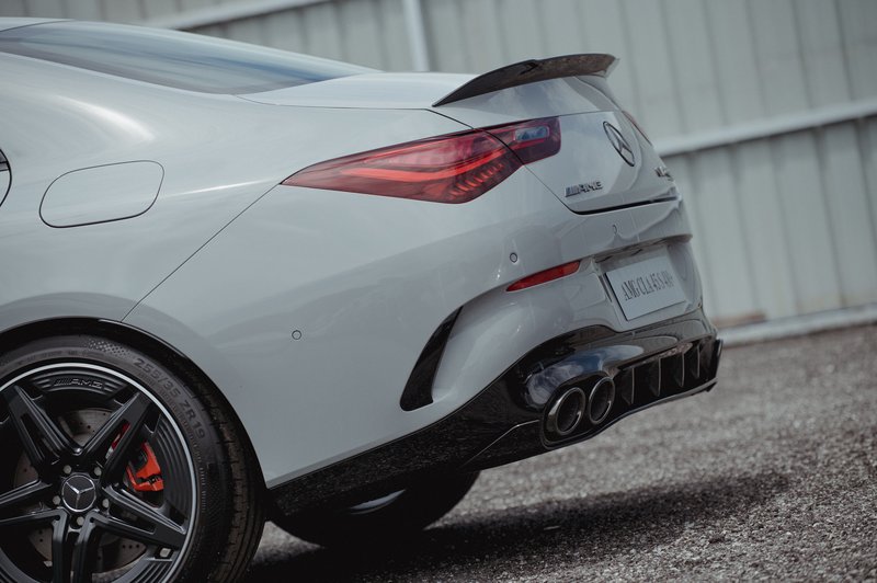 Mercedes-AMG CLA 45 S 4MATIC+ Coupé Final Edition_ (19).jpg