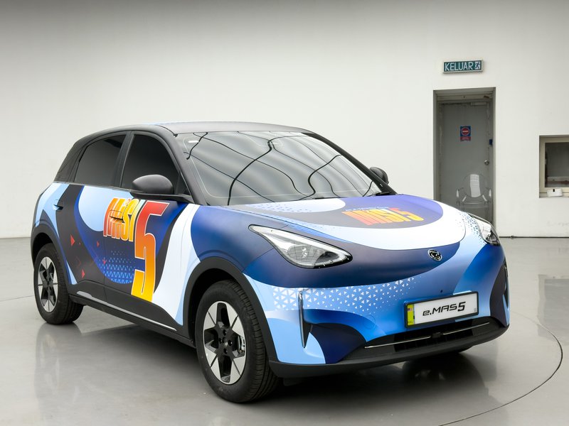 Proton e.MAS 5_03.JPG
