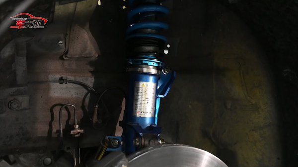 RacingCar04.jpg