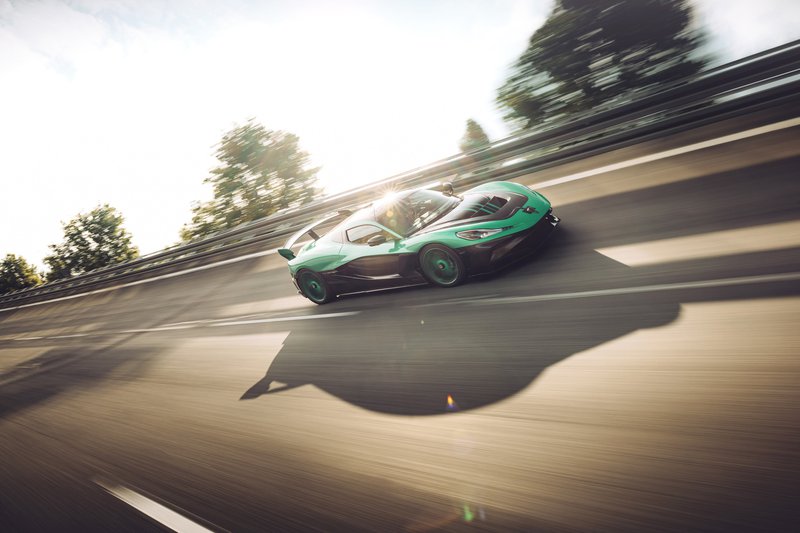 Rimac-Nevera-R-sets-multiple-world-records-5.jpg