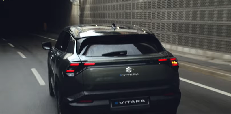 Suzuki e Vitara130925_3.png