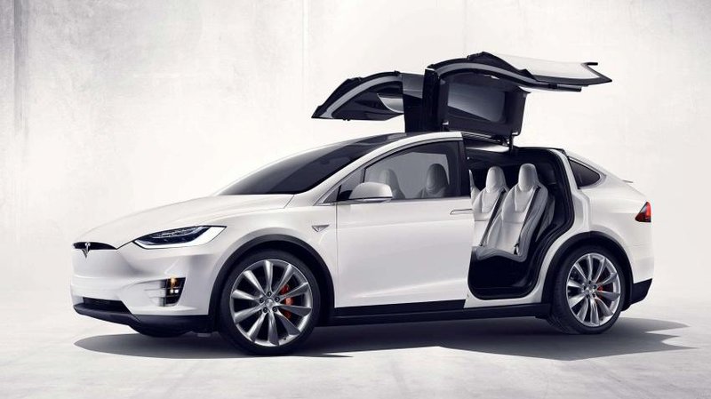 ▲英国、日本等地的准车主收到通知,Model S/Model X右驾车型订单无法交车。