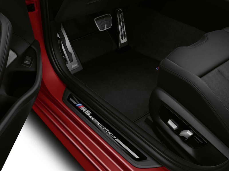 The New BMW_ M5_21.jpg