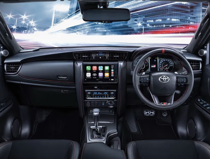 Toyota Fortuner GR_ (4).png