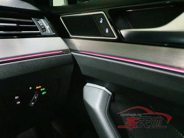 Volkswagen-Passat-Elegance_20210906_201534.jpg