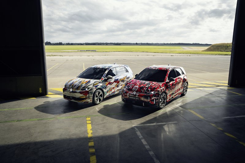 Volkswagen ID. Polo0709253.jpg