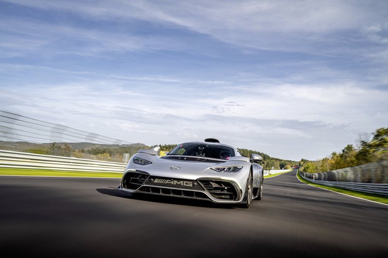 mercedes 5.jpg