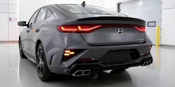 smol-Hyundai-Verna_3.jpg