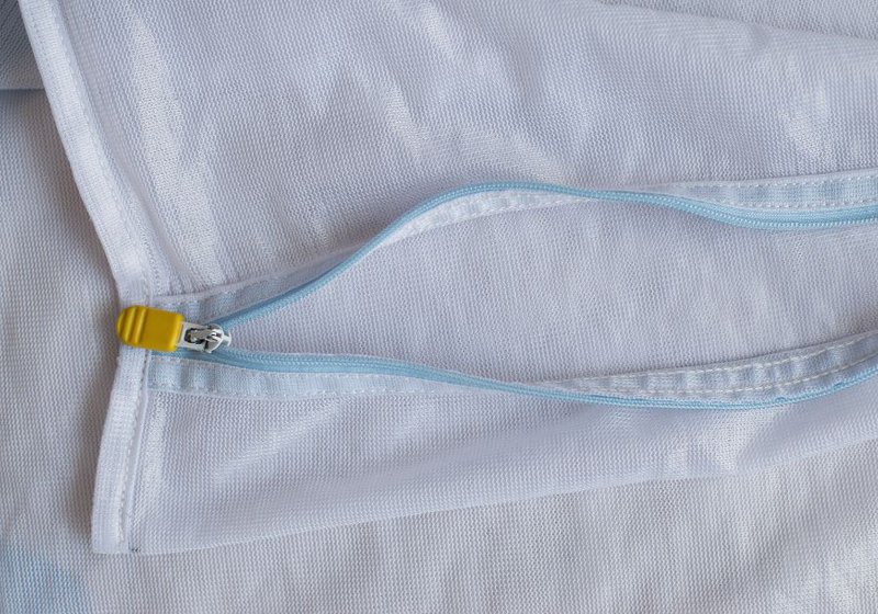 washing cycling clothes 1.jpg